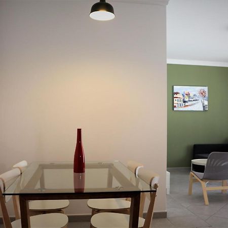 Lovely Apartment In Carvoeiro By The Beach 외부 사진