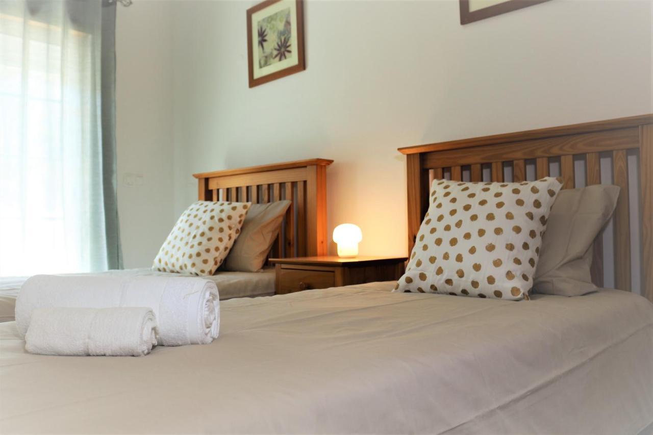 Lovely Apartment In Carvoeiro By The Beach 외부 사진