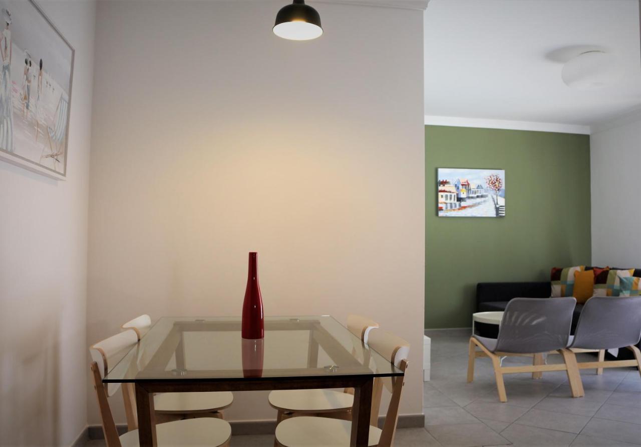 Lovely Apartment In Carvoeiro By The Beach 외부 사진