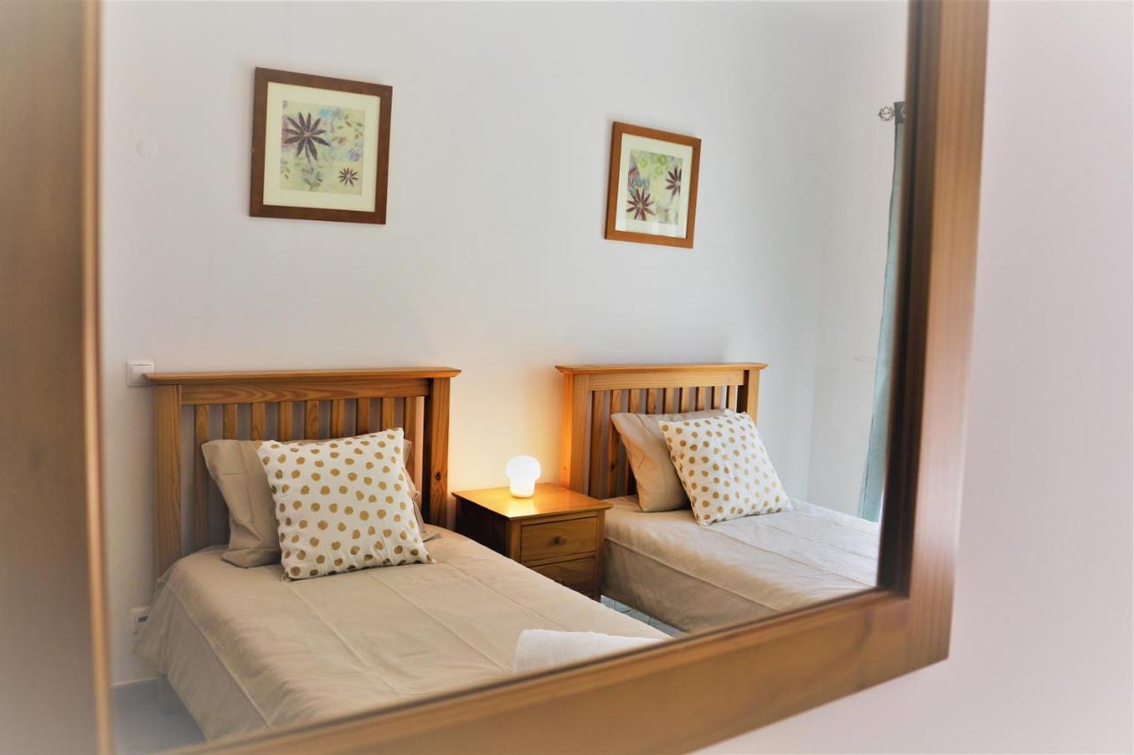 Lovely Apartment In Carvoeiro By The Beach 외부 사진