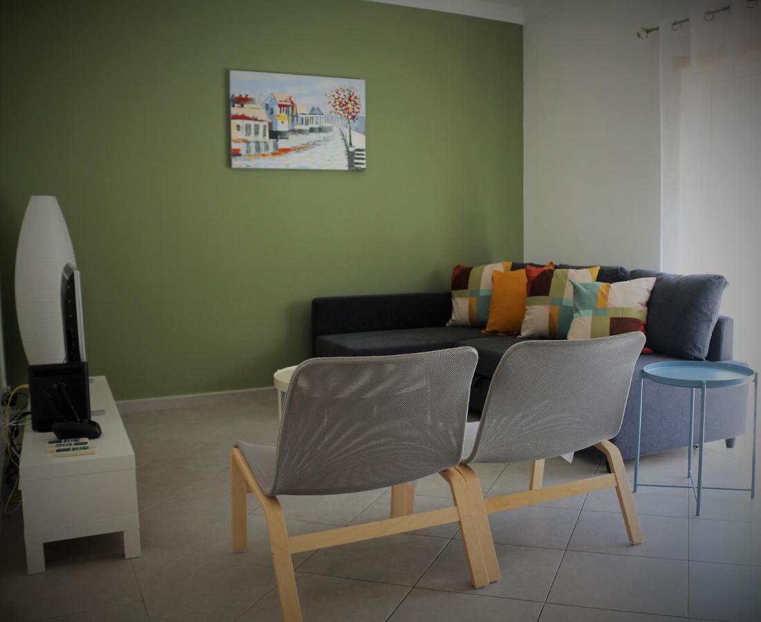 Lovely Apartment In Carvoeiro By The Beach 외부 사진