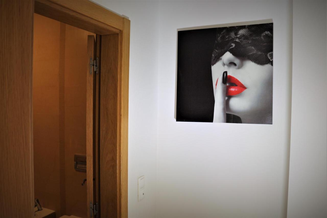 Lovely Apartment In Carvoeiro By The Beach 외부 사진